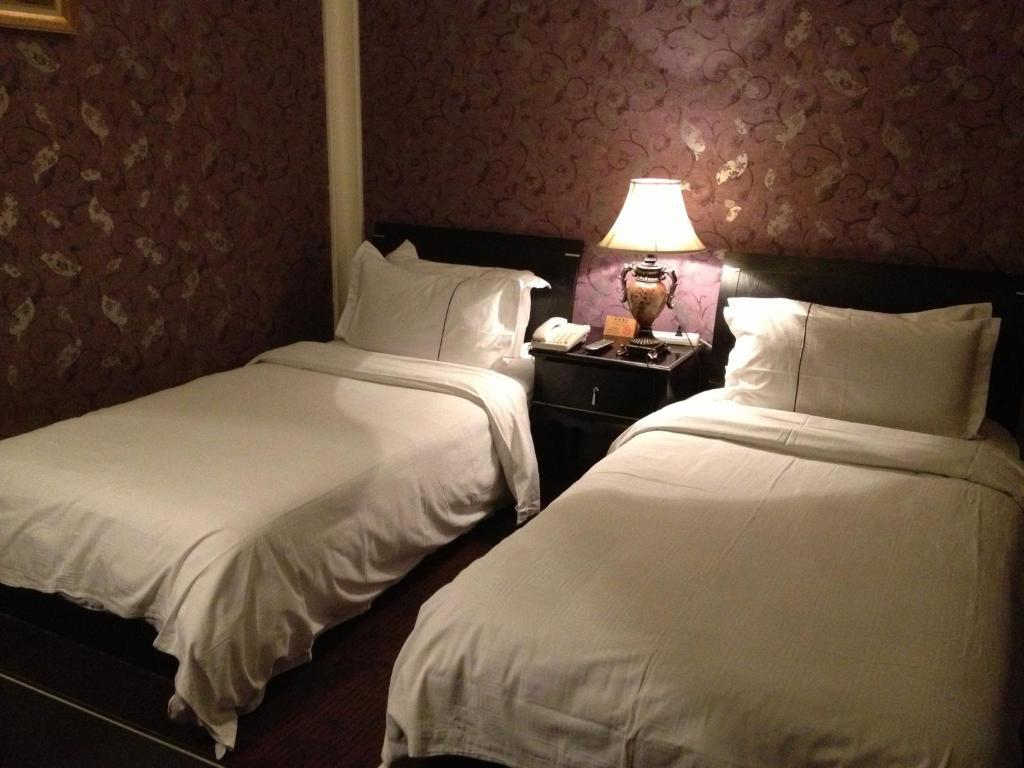 Manhattan Jinling Hotel Sanghaj Kültér fotó