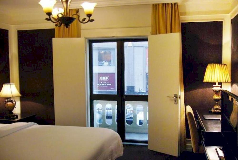 Manhattan Jinling Hotel Sanghaj Kültér fotó