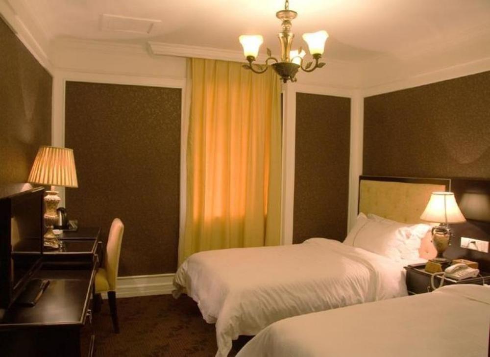 Manhattan Jinling Hotel Sanghaj Kültér fotó