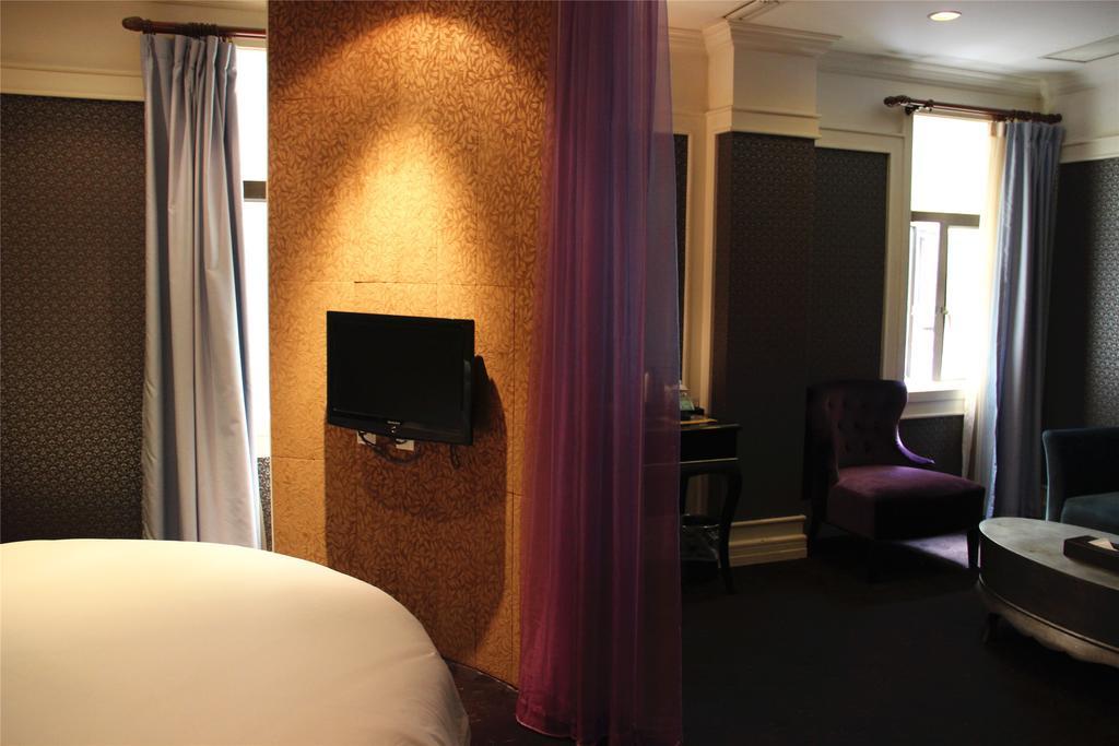 Manhattan Jinling Hotel Sanghaj Kültér fotó
